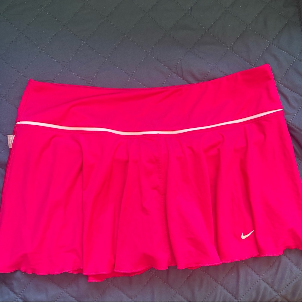 Nike Women's Bright Pink Mini Skirt